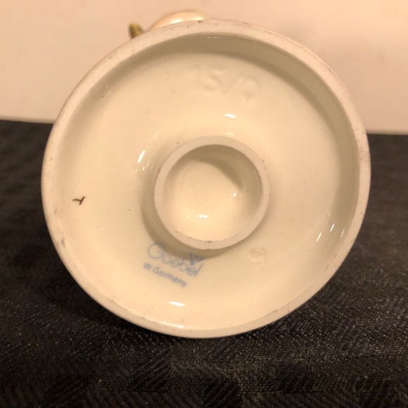 Vintage Hummel #15/0 “Hear Ye, Hear Ye” 5 1/8” tall - Picture 11 of 11